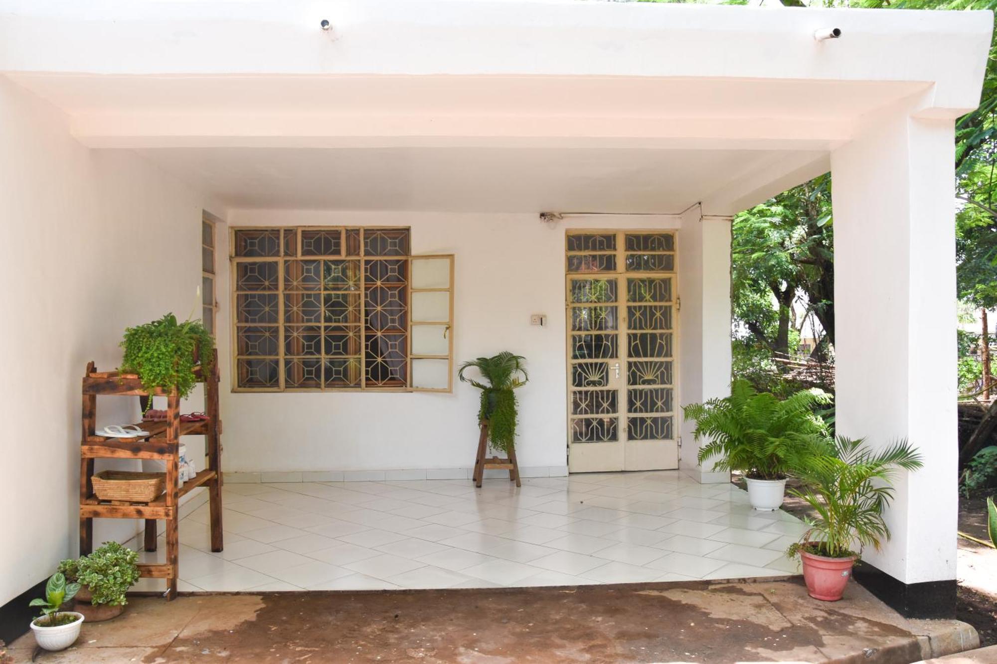 מושי Karibu Africa Home מראה חיצוני תמונה
